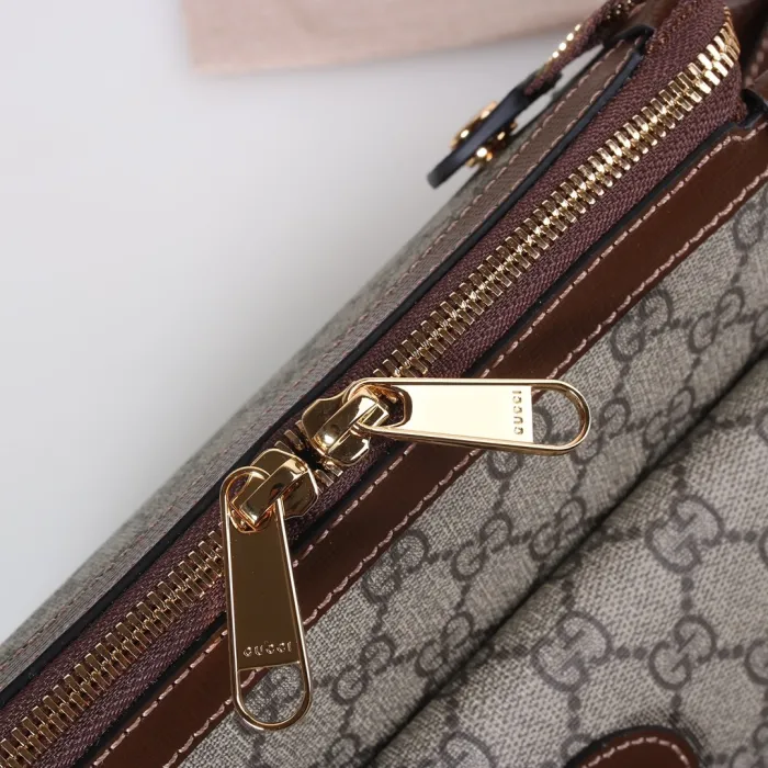 GUCCI MESSENGER BAG WITH INTERLOCKING - high-end replica designer purse