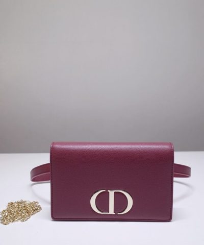 Replica Dior 30 Montaigne Pouch Red