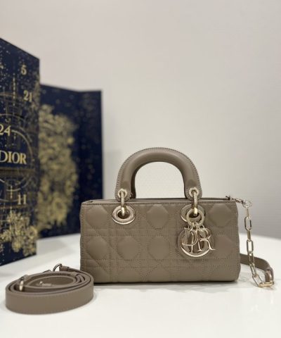 Replica Dior Lady D – Joy Bag Caramel