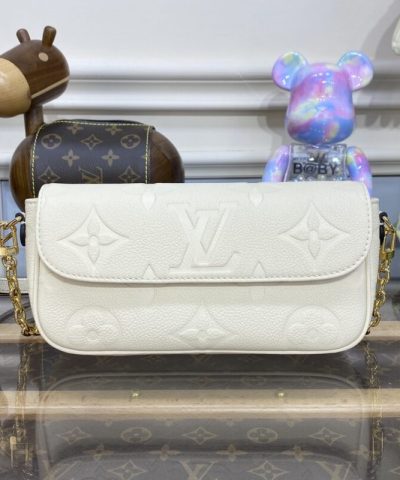 Replica Louis Vuitton Wallet On Chain Ivy Full White