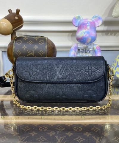 Replica Louis Vuitton Wallet On Chain Ivy Black