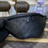 Replica Louis Vuitton Bumbag Discovery Full Black - high-quality designer bag dupe