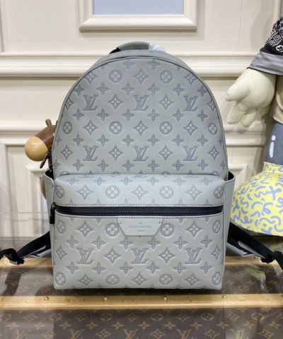 Replica Louis Vuitton Discovery Backpack White