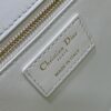 Replica Dior 30 Montaigne White