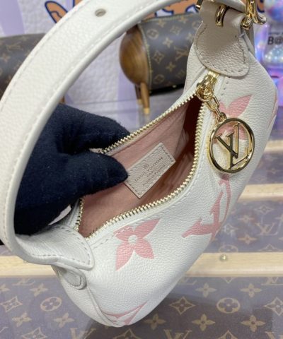 Replica Louis Vuitton Mini Moon Pink