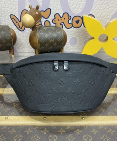 Replica Louis Vuitton Bumbag Discovery Black Canvas