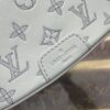 Replica Louis Vuitton Bumbag Discovery Grey