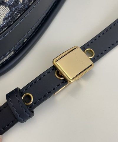 Replica Dior Bobby East – West Cd