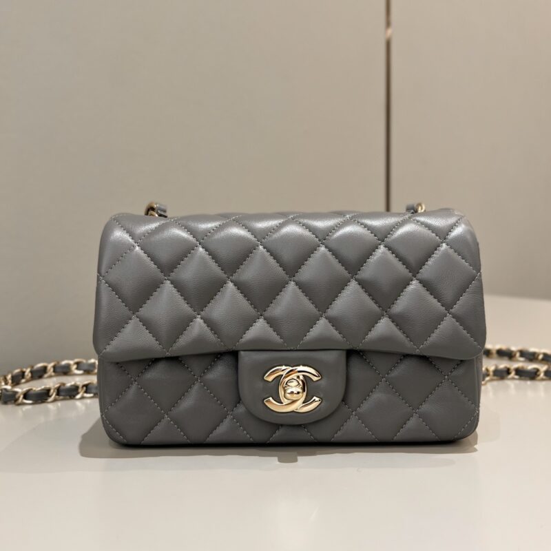 CHANEL Classic Flap 20cm Grey - top-grade luxury bag dupe