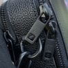 Replica Louis Vuitton Alpha Messenger Black