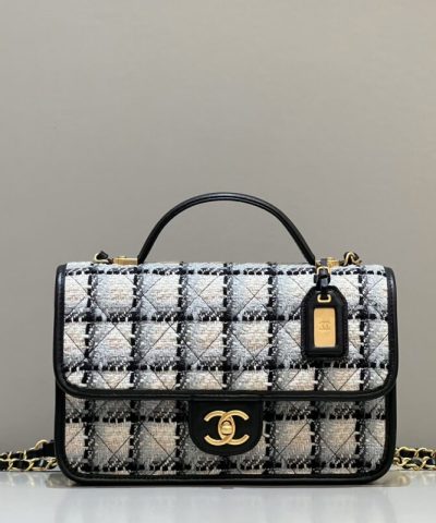 CHANEL 22K Postman Woolen Tofu Bag - 1:1 premium replica handbag