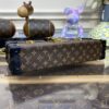 Replica Louis Vuitton Petite Malle East West