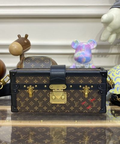 Replica Louis Vuitton Petite Malle East West