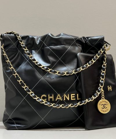 CHANEL 22 Small Handbag Black - top-grade luxury bag dupe