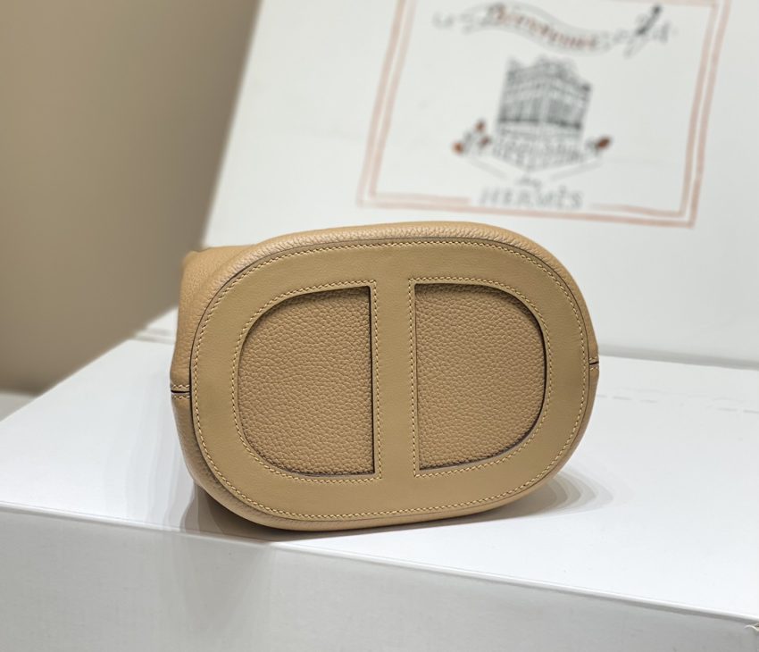 Replica Hermès The Light Brown