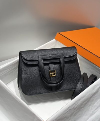 Replica Hermès Halzan Black