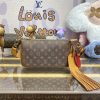 Replica Louis Vuitton Pochette Accessoires Bag