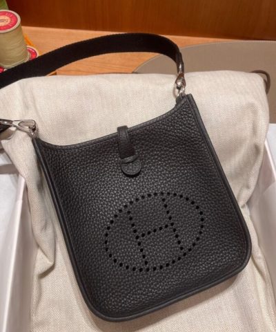 Replica Hermès Evelyne II Tpm Black Strap - top-grade luxury bag dupe