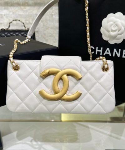 CHANEL 24c Baguette Bag White - premium superclone handbag