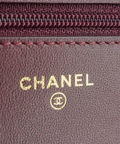 CHANEL 19 Wallet on Chain