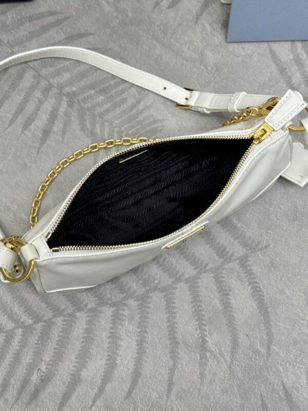 Replica Prada Re – Edition 2002 White - high-quality designer bag dupe