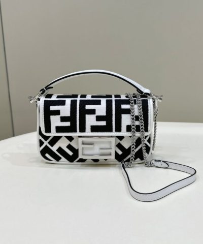 Replica Fendi Baguette Small White