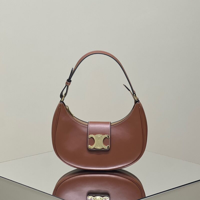 Replica Celine Triomphe Ava Brown
