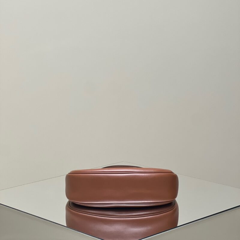 Replica Celine Triomphe Ava Brown