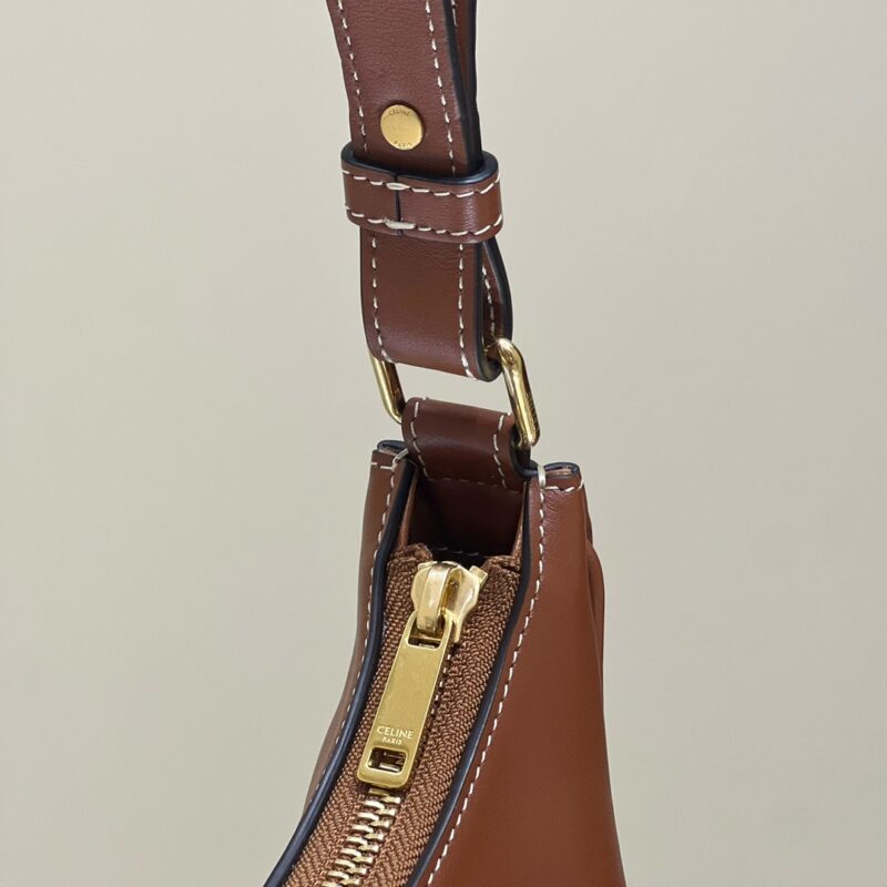 Replica Celine Triomphe Ava Brown