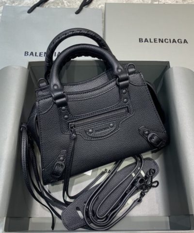 Replica Balenciaga Neo Classic City Black - high-quality designer bag dupe