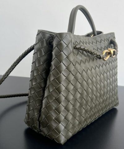 Replica Bottega Veneta Andiamo Medium - affordable luxury replica bag