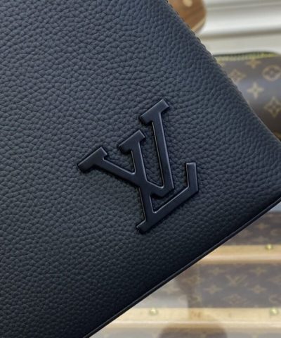 Louis Vuitton Takeoff Pouch Black - top-grade luxury bag dupe