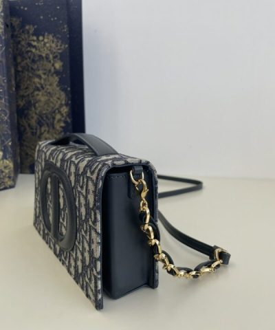 Replica Dior Signature Cd Square